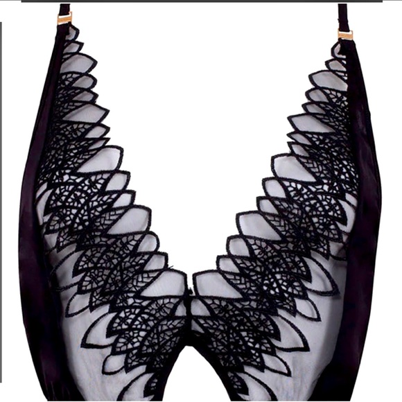 *NWT* Bluebella Alina Teddy Black ⚫️ US: XS/S - Picture 5 of 8